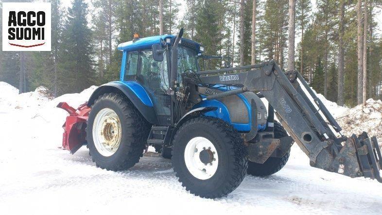 Valtra C120 Traktori