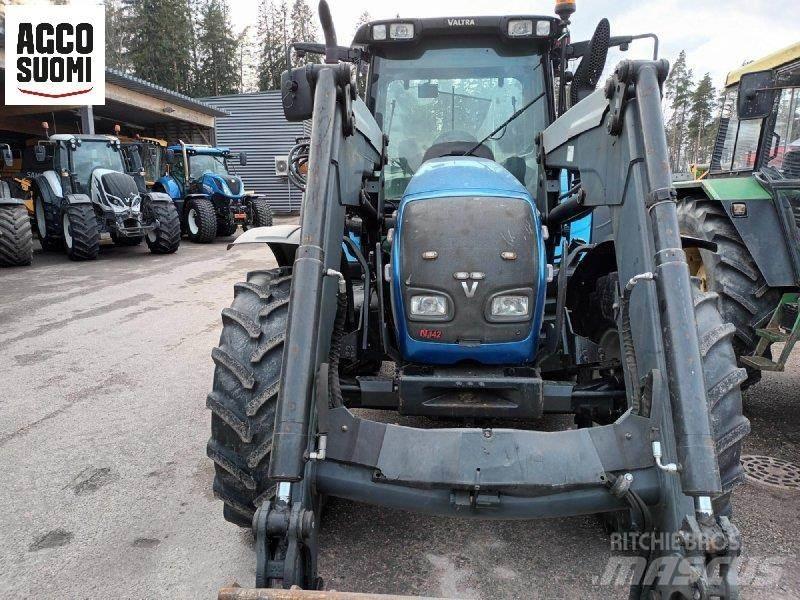 Valtra N142 D +EK Traktori