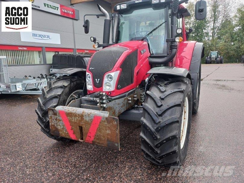 Valtra N163 DIRECT Traktori