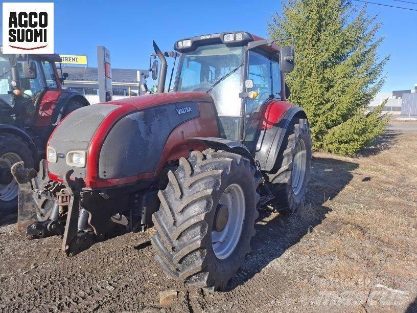 Valtra T150 Traktori