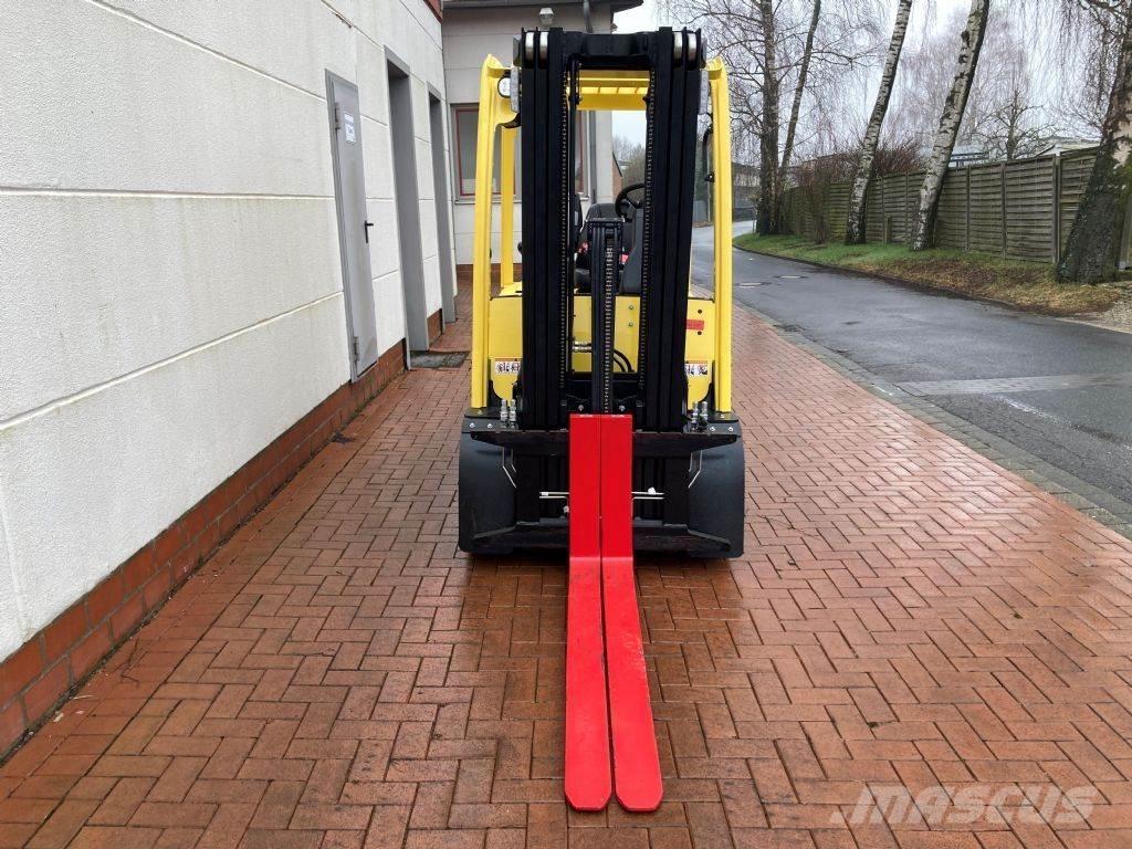 Hyster J 3.0 XN Električni viljuškari