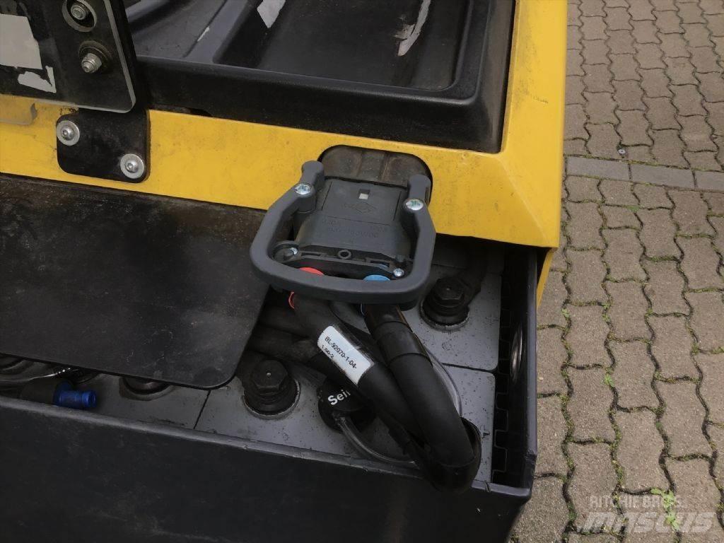 Hyster R 1.6 Viljuškari sa pomičnim stupom