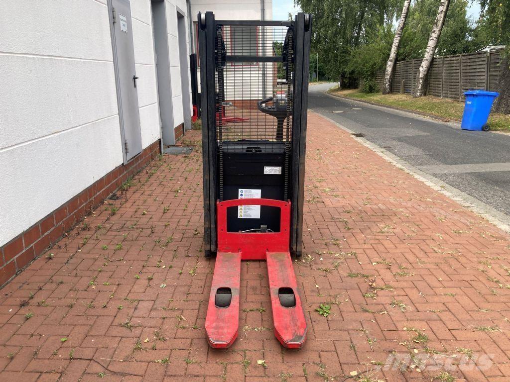 Hyster S 1.0 Ručni električni viljuškar
