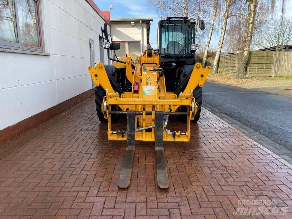 JCB 540-140 Hi Viz Teleskopski viljuškari