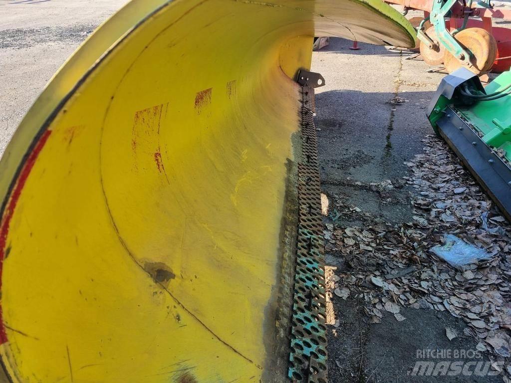 Ajax 3900 Snežne daske i plugovi