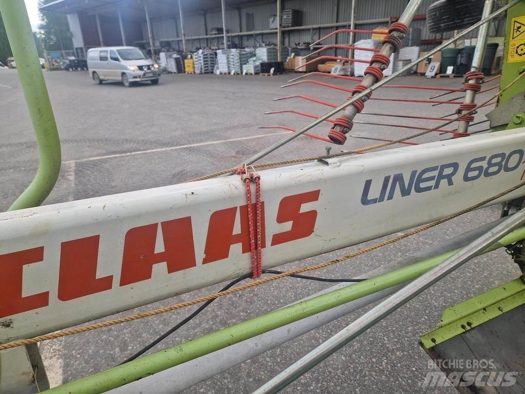 CLAAS 680 Okretači i sakupljači sena