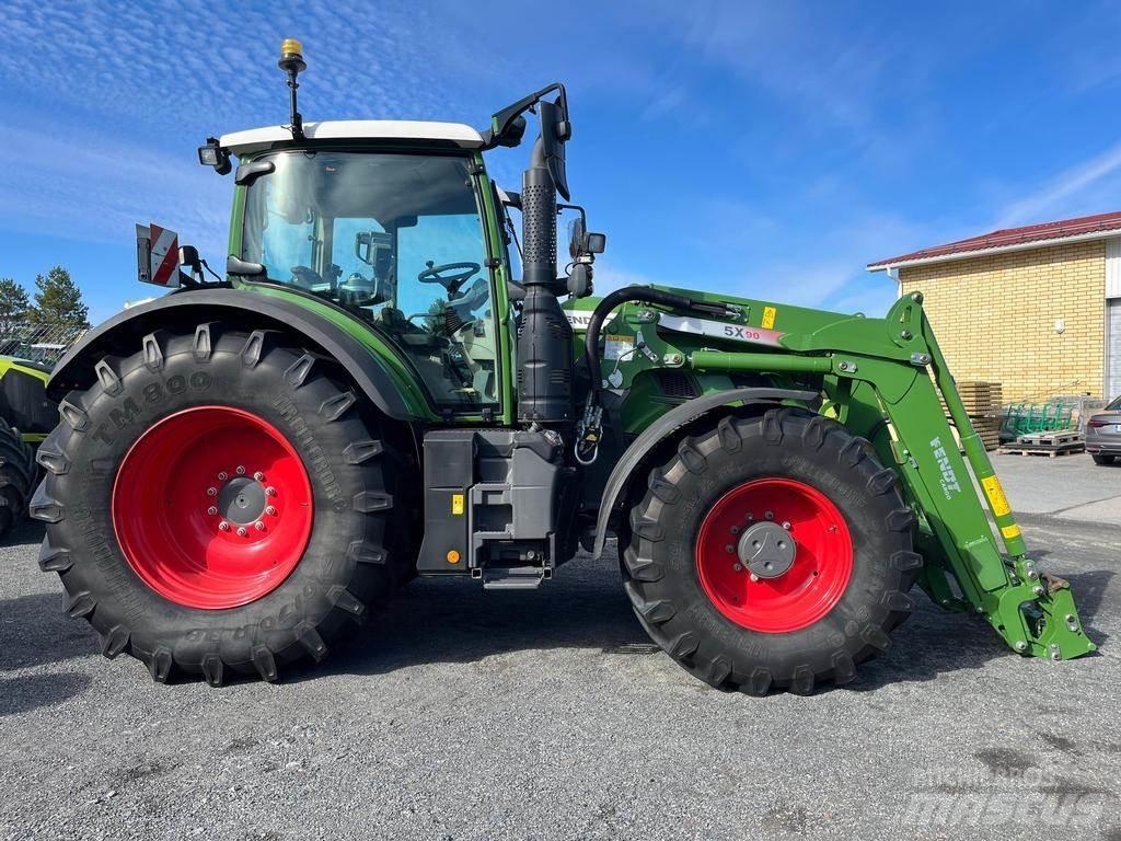 Fendt 718 Traktori