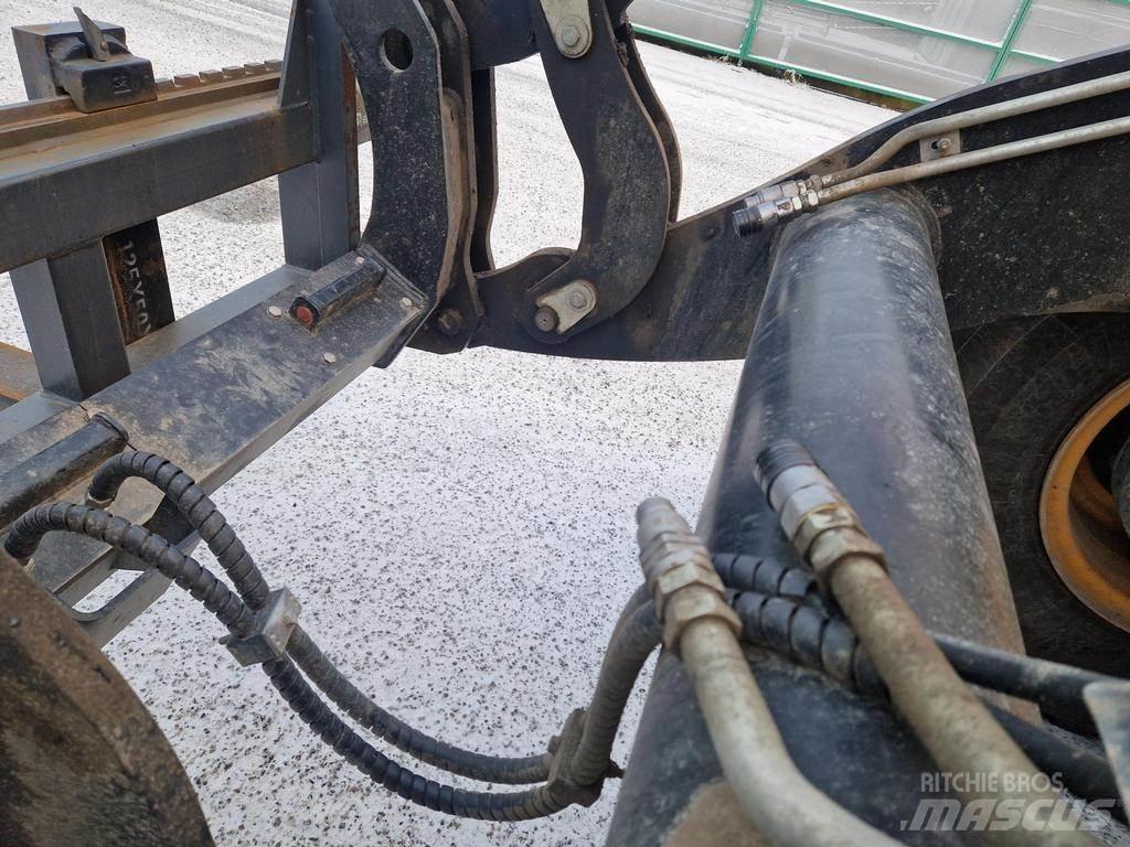 JCB 419S Ostale poljoprivredne mašine