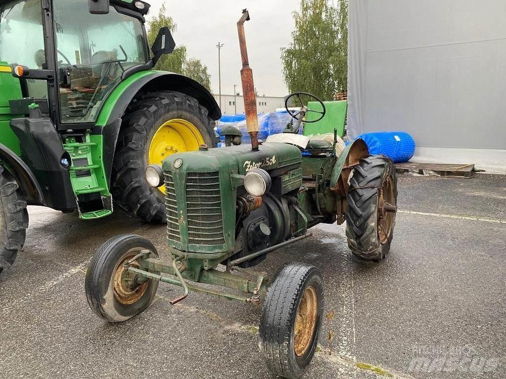 Zetor A25 Traktori