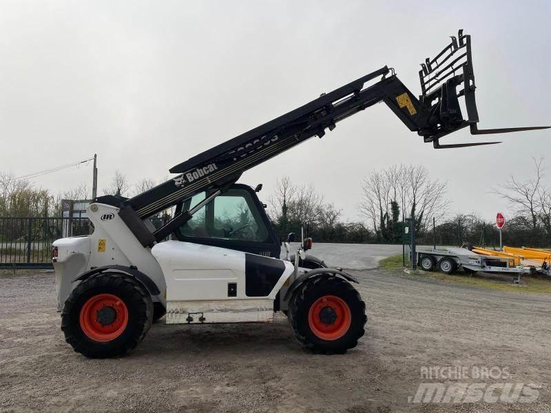 Bobcat T3093S Teleskopski viljuškari