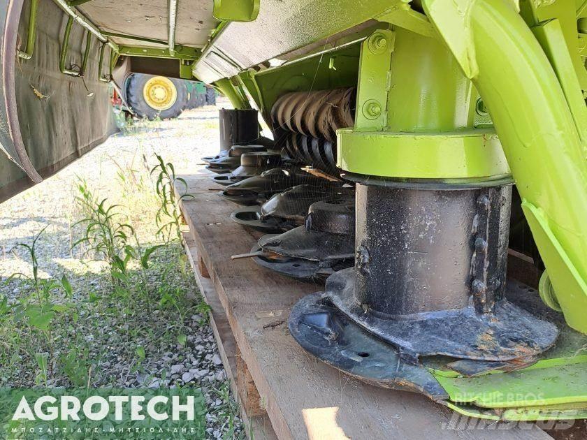 CLAAS 3100 FRC Traktori