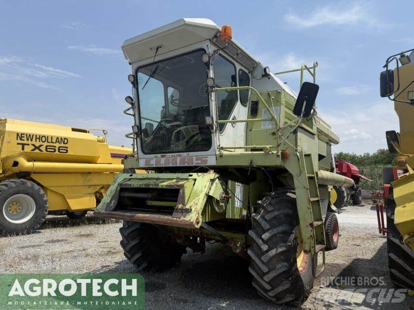 CLAAS Dominator 96 Traktori