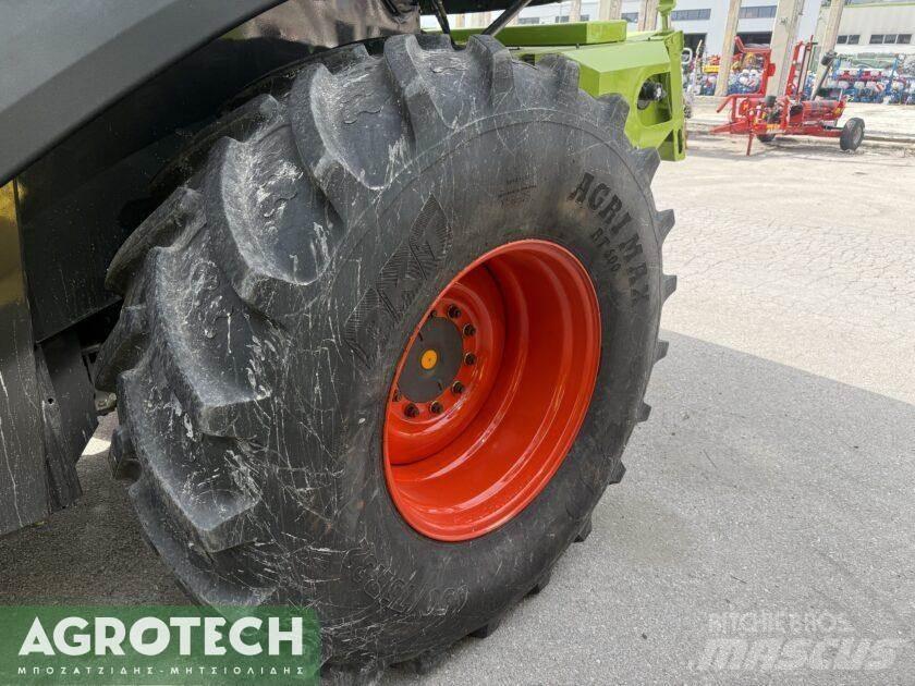 CLAAS LEXION 540 Traktori