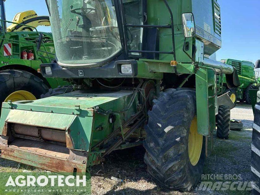 John Deere 1177 Traktori