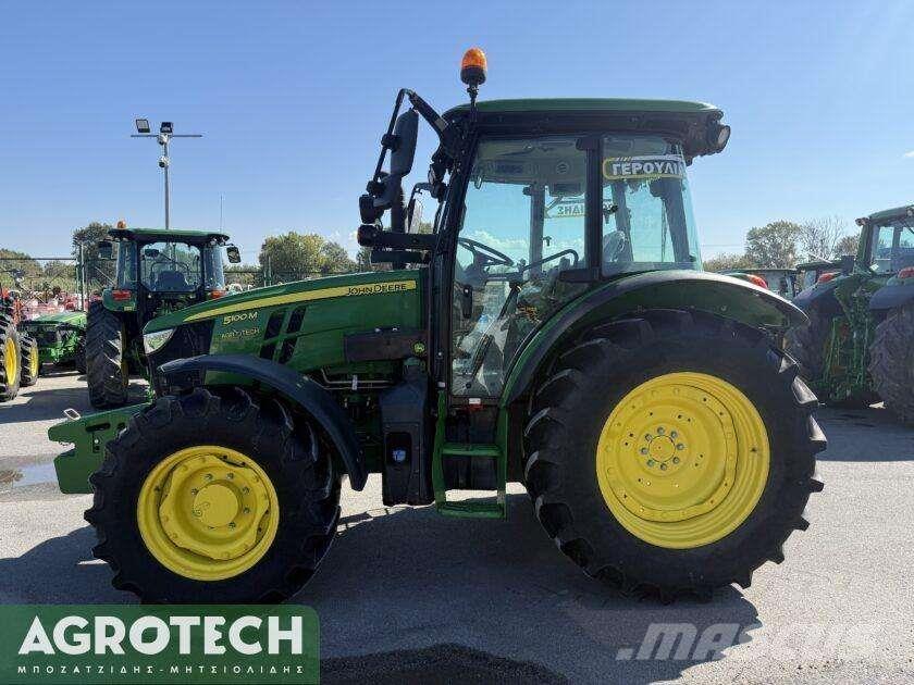 John Deere 5100M Traktori