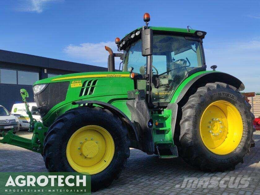 John Deere 6215R Traktori