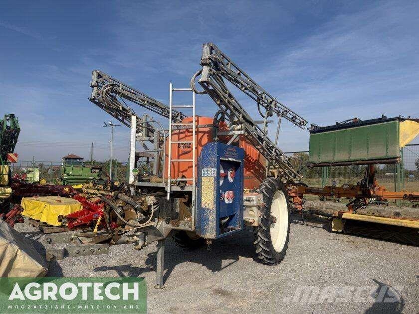  KLEOS 30FRB Traktori