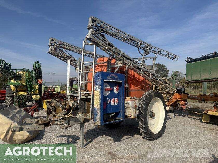  KLEOS 30FRB Traktori