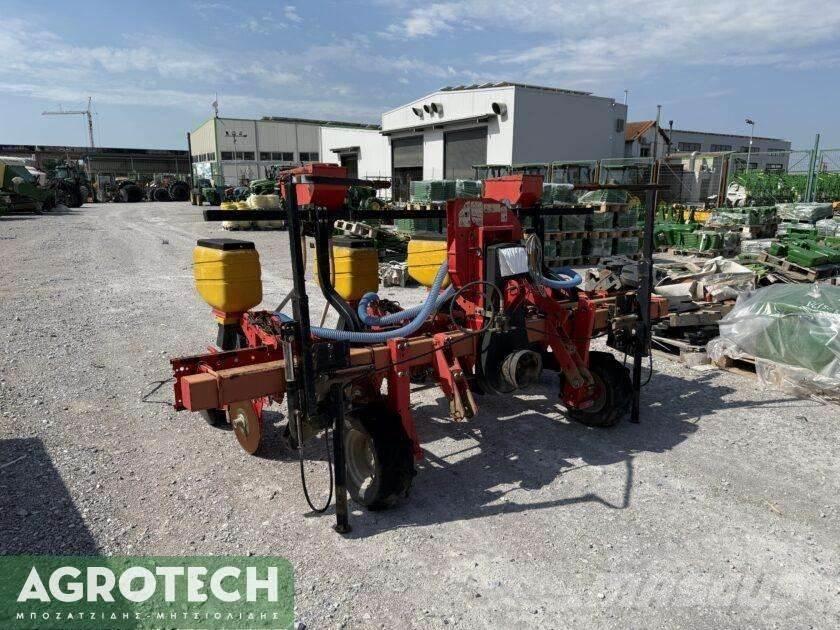 MaterMacc MS 8200 Traktori