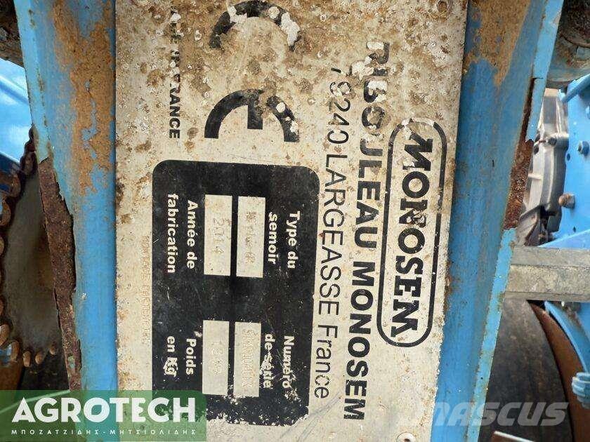 Monosem NG PLUS 4 Traktori