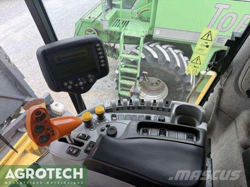 New Holland CX 8070 Traktori