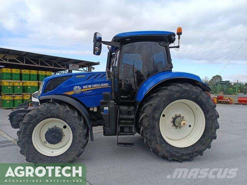 New Holland T7.195S Traktori