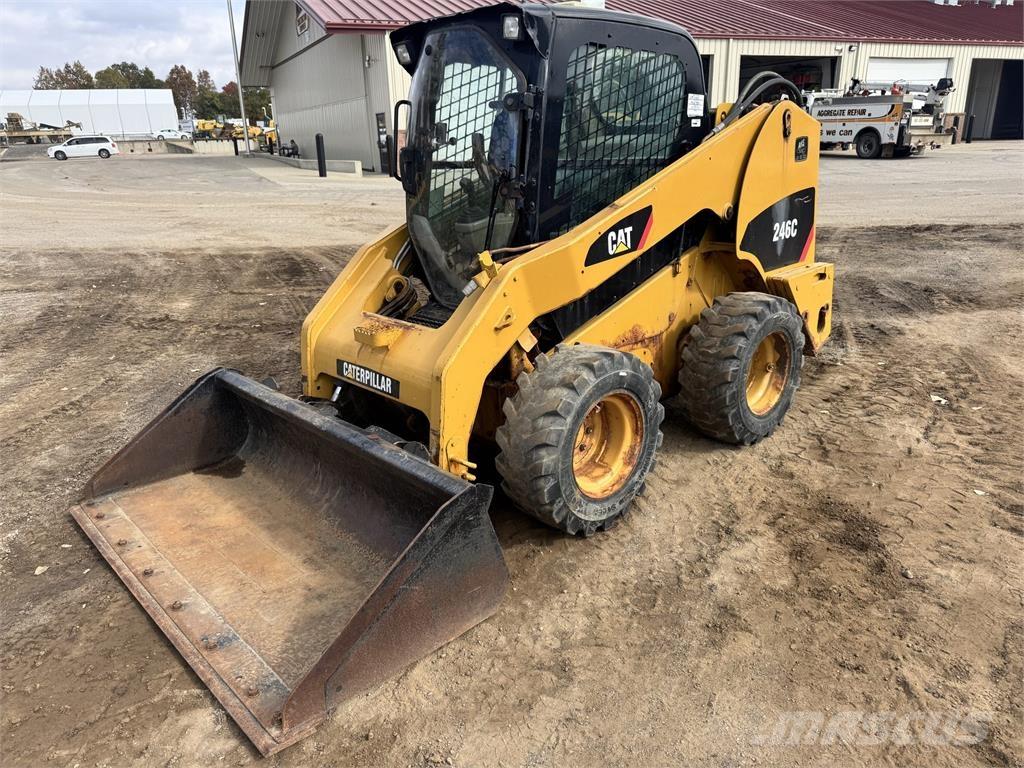 CAT 246C Skid steer mini utovarivači
