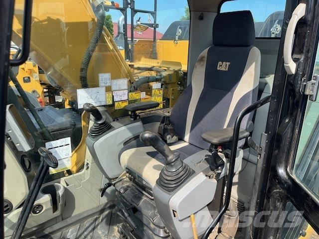 CAT 320EL Bageri guseničari