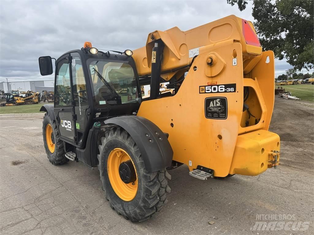 JCB 506-36 Teleskopski viljuškari