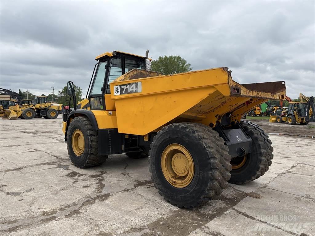 JCB 714 Zglobni damperi