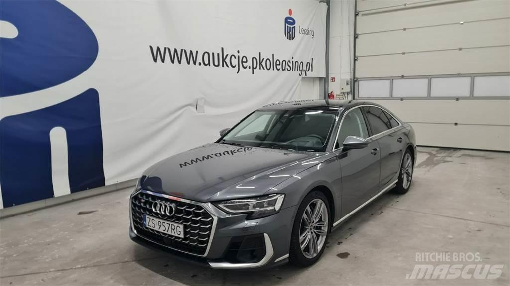 Audi S8 Automobili