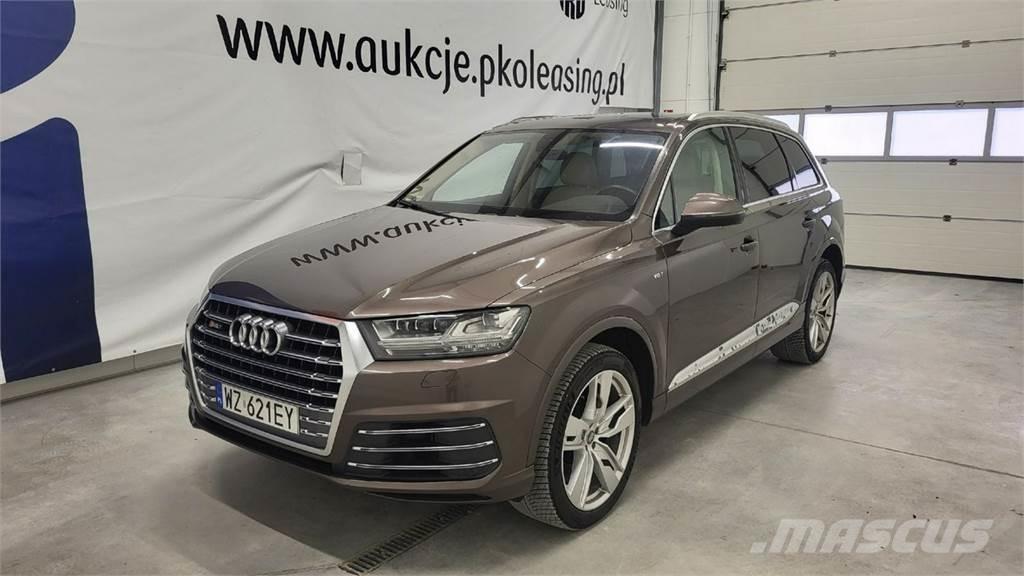 Audi SQ7 Automobili