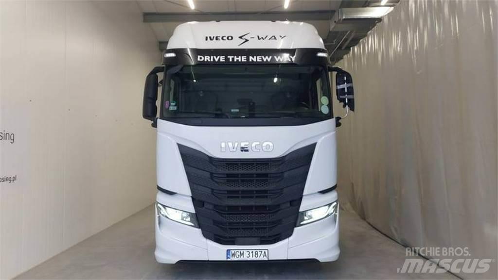Iveco AS Tegljači