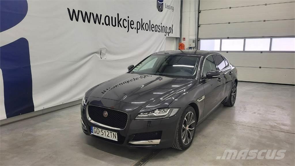 Jaguar XF Automobili