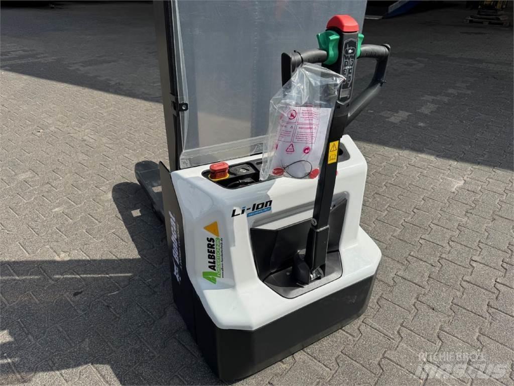 Bobcat LSM 12 N -7 Ručni električni viljuškar