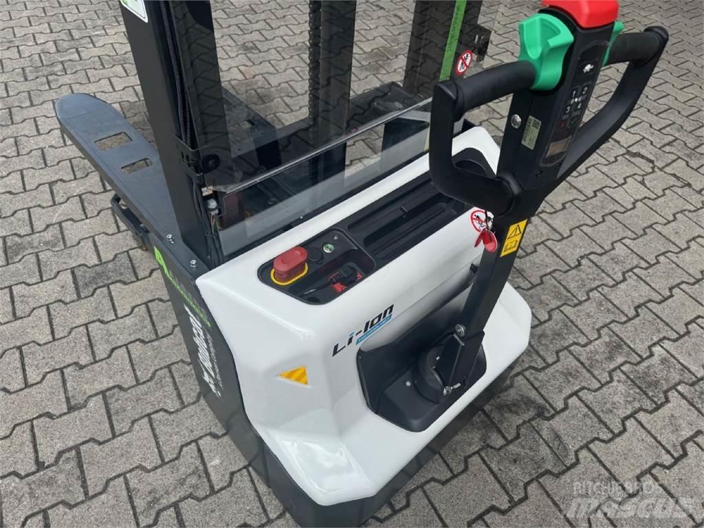 Bobcat LSM12N-7 i Ručni električni viljuškar