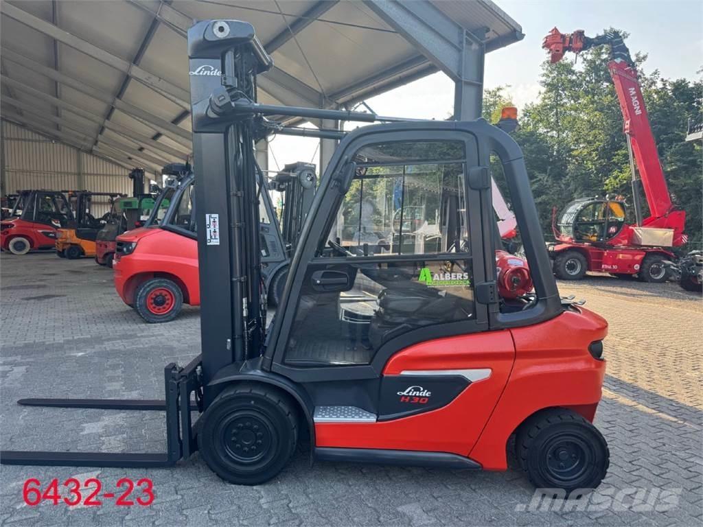 Linde H 30 T 01 Plinski viljuškari