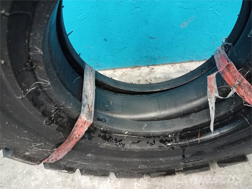  10 6.50-10 Gume, točkovi i felne