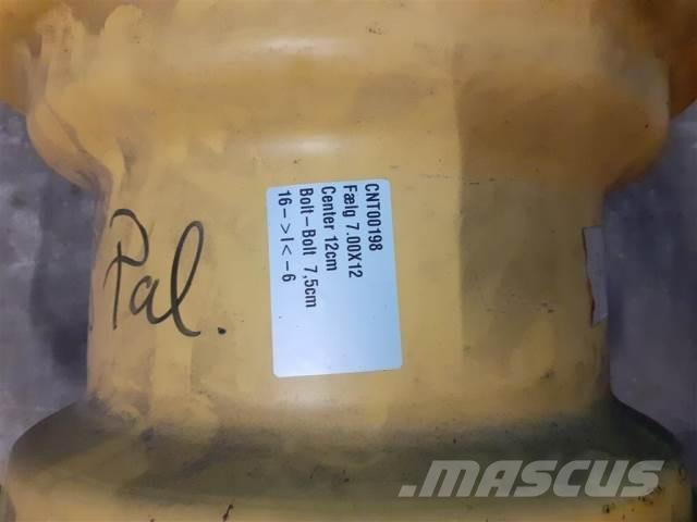  12 7.00X12 Gume, točkovi i felne