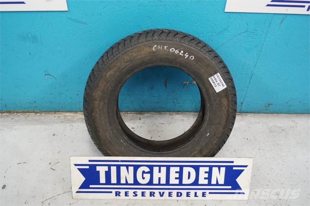  13 155R13 Gume, točkovi i felne