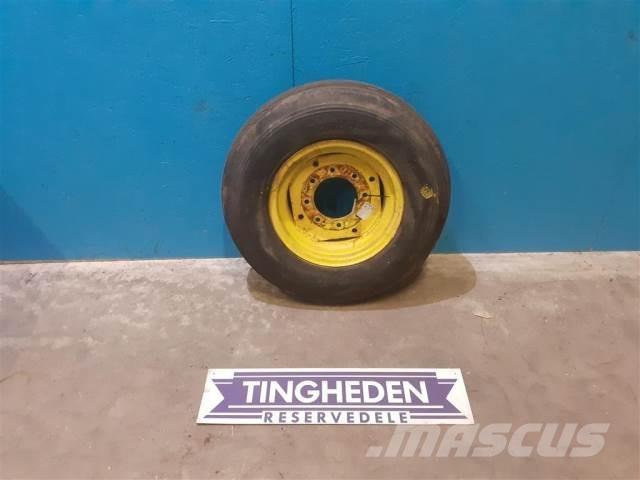  16 7.50-16 Gume, točkovi i felne