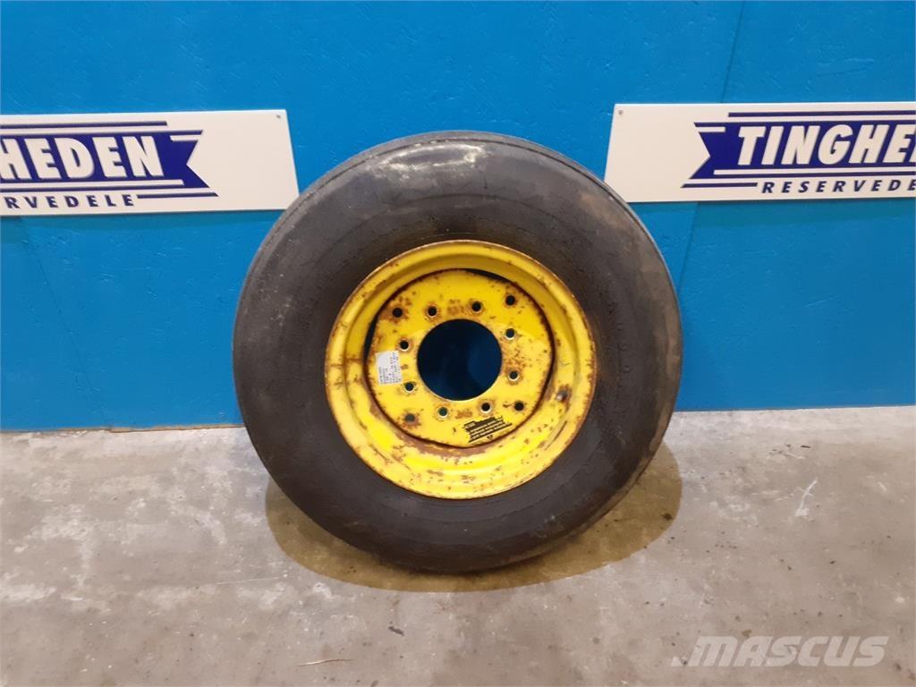  16 7.50-16 Gume, točkovi i felne