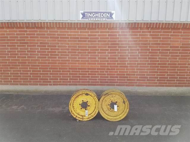  18 5.50FX18 Gume, točkovi i felne