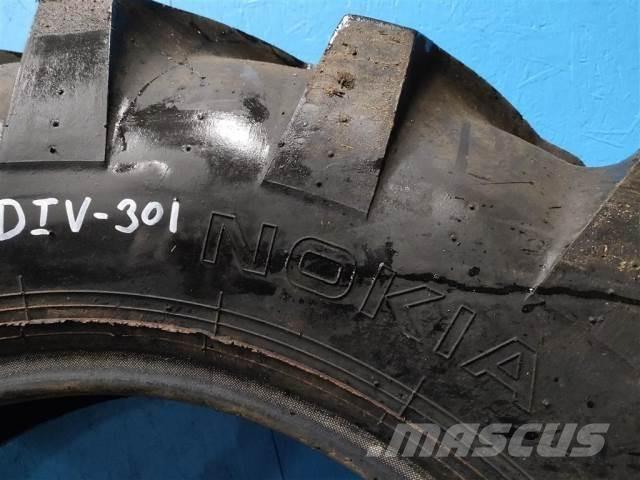  24 13/11.25-24 Gume, točkovi i felne
