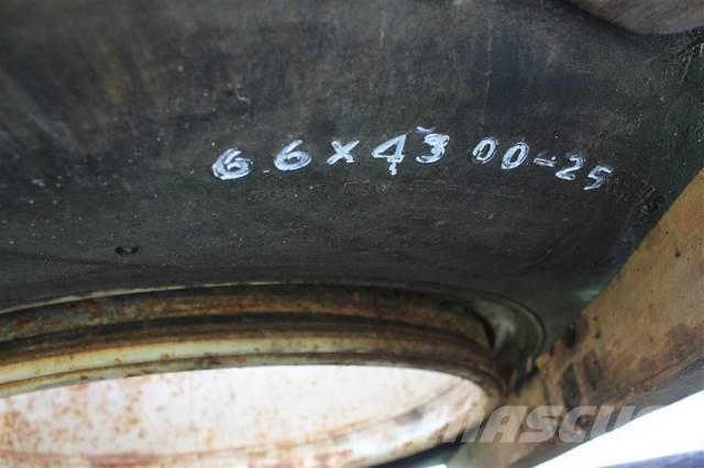  25 66X43.00-25 Gume, točkovi i felne