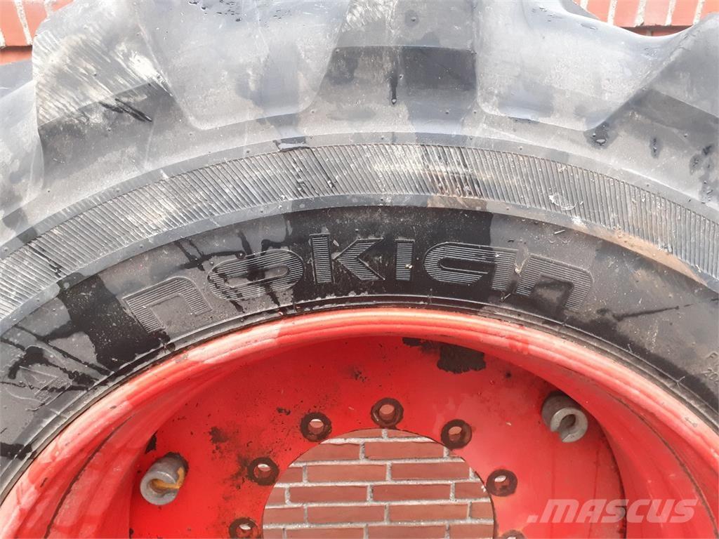  34 600/65R34 Gume, točkovi i felne