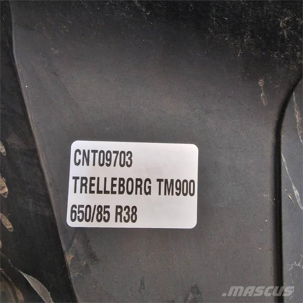  38 650/85R38 Gume, točkovi i felne