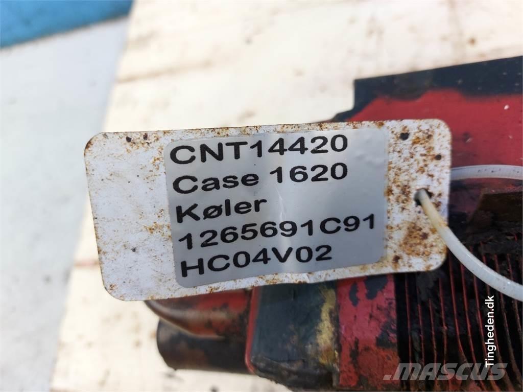 CASE 1620 Radijatori