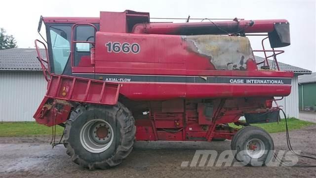 CASE 1660 Kombajni