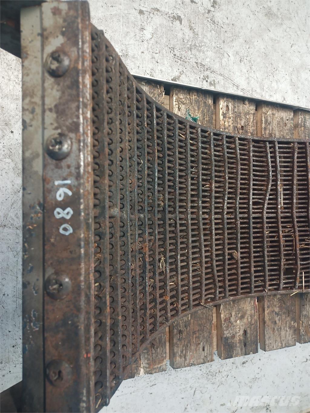 CASE 1680 Dodatna oprema za kombajne